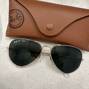 Ray-Ban Aviator Sunglasses with Case